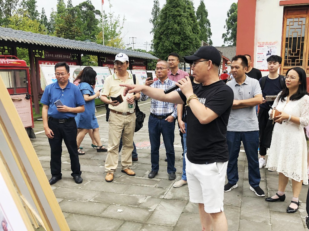 幸福安唐·模范安龙|毛新虎为郫都区第二批驻村大师讲解安龙村乡游项目