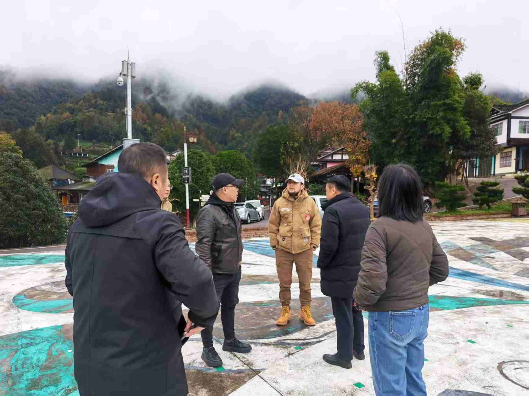 幸福御业毛总应向前农场向总之邀共赴贵州遵义踏勘文旅项目